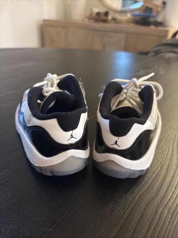 Jordan 11 Low Concord Youth Size 10C 505836-153 Pre Owned