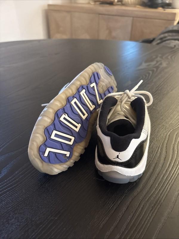 Jordan 11 Low Concord Youth Size 10C 505836-153 Pre Owned