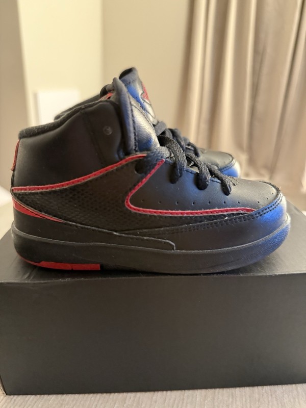 Jordan 2 Retro BT TD Size 8C 395720 002 Black Red Used with Original Box Rare