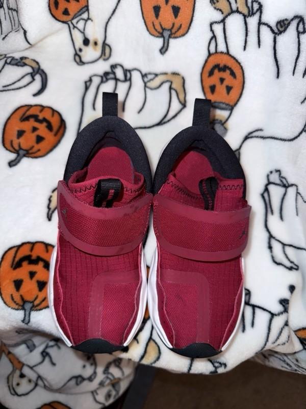 Jordan 23/7 Toddler Sneakers In White/Varsity Red/Black Size 10C