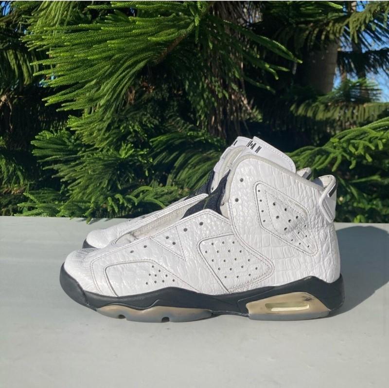 Jordan 6 Retro White and Black Alligator Shoes Boys Size: 7Y