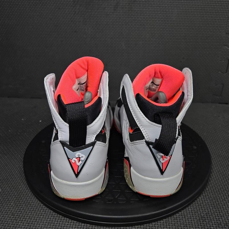 Jordan 7 Retro Shoes Boys Sz 7 White Orange Black Athletic Trainers Sneakers