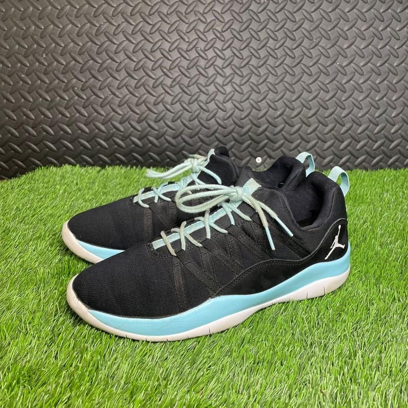 Jordan Deca Fly 844371-007 Black Baby Blue Casual Wear Athletic Shoes Size 7Y