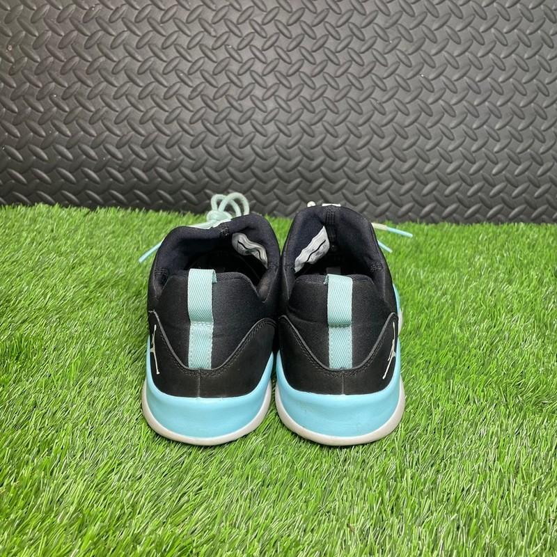 Jordan Deca Fly 844371-007 Black Baby Blue Casual Wear Athletic Shoes Size 7Y