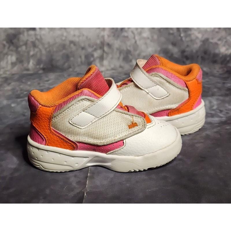 Jordan Max Aura 4 Shoes Girls 6 C WNBA Sneakers Toddler High Top Leather