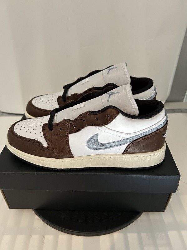 Jordan Retro 1 Low SE White Blue Grey Sail FQ8156 142 Size 7 7Y