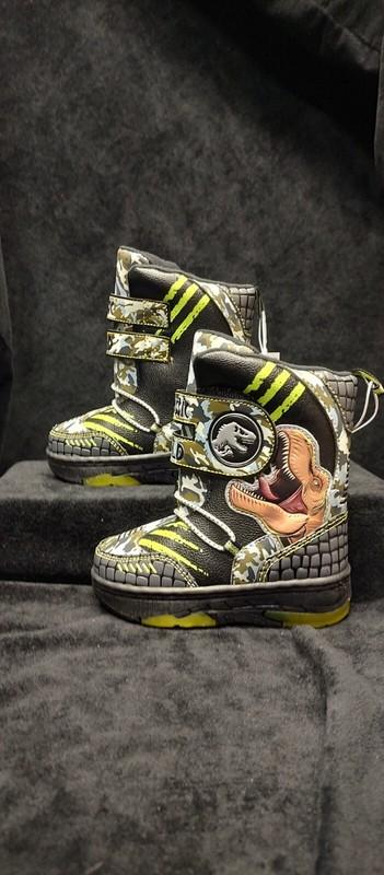 Jurassic World Toddler Boys Lighted Dinosaur Boots T-REX - Size 7