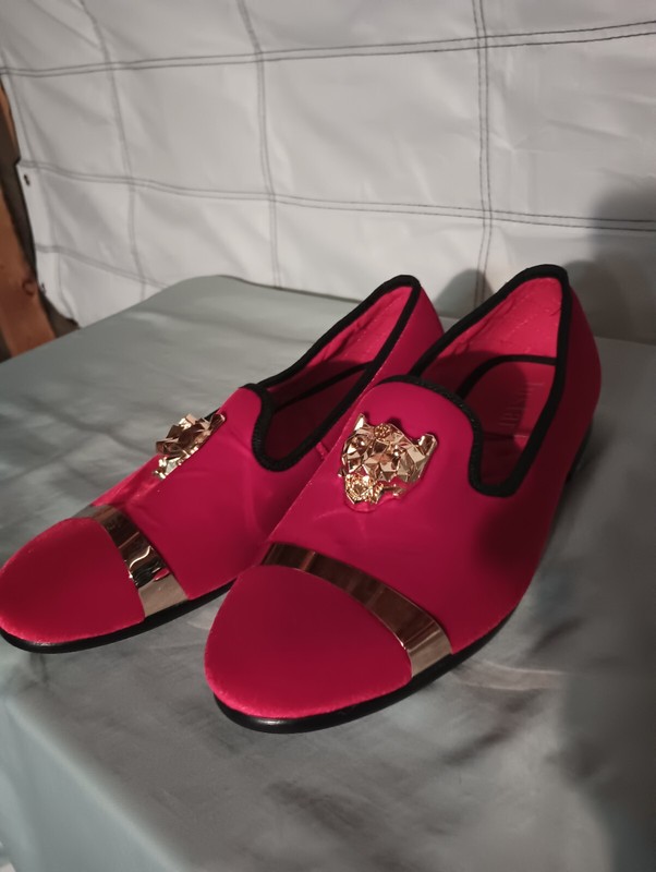 Justar Brand Men’s Royal Shoes Red Suede And Soles Gold Accents Size 11