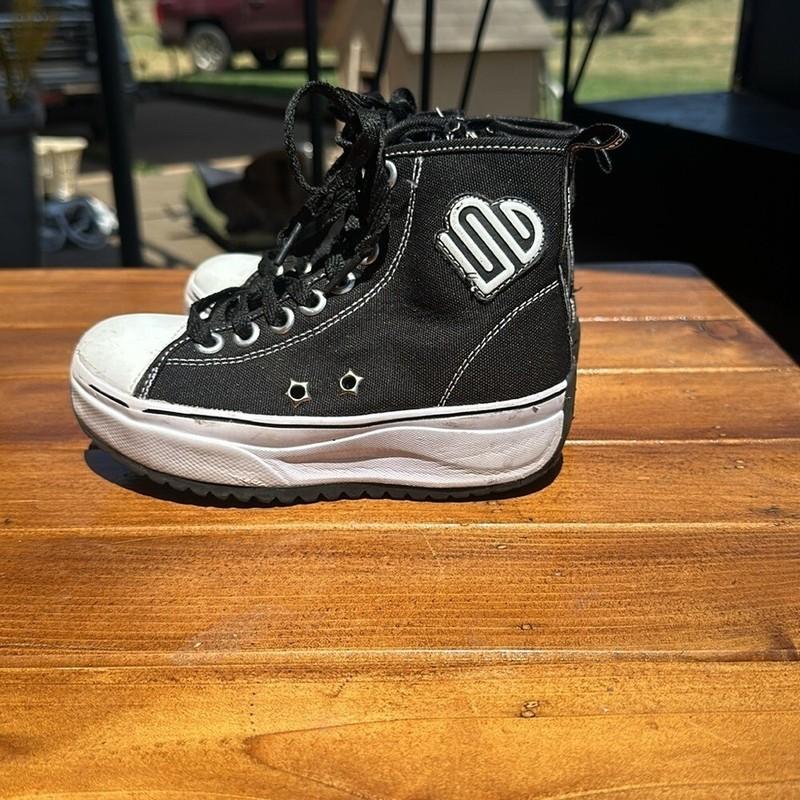 Justice Girls Hightop Combat Sneakers Size 13