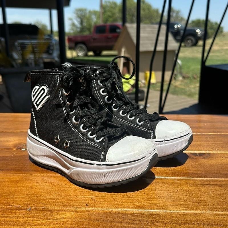 Justice Girls Hightop Combat Sneakers Size 13