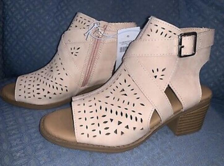 JUSTICE PEEP TOE CUT OUT BOOTIE (2 5 6 7 8 9) TAN 2" HEEL SUPER CUTE