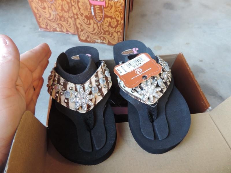 Justin Kylie 5520262-M girls size 1-2 Rhinestone sandals