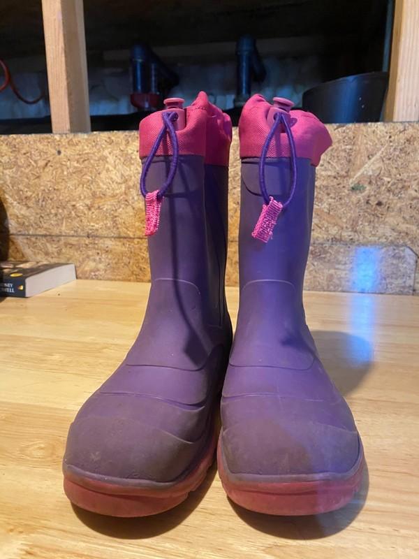 Kamik Girls Winter Boots Waterproof Size 2