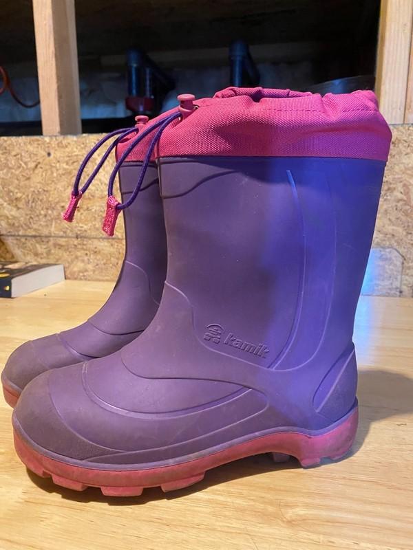 Kamik Girls Winter Boots Waterproof Size 2