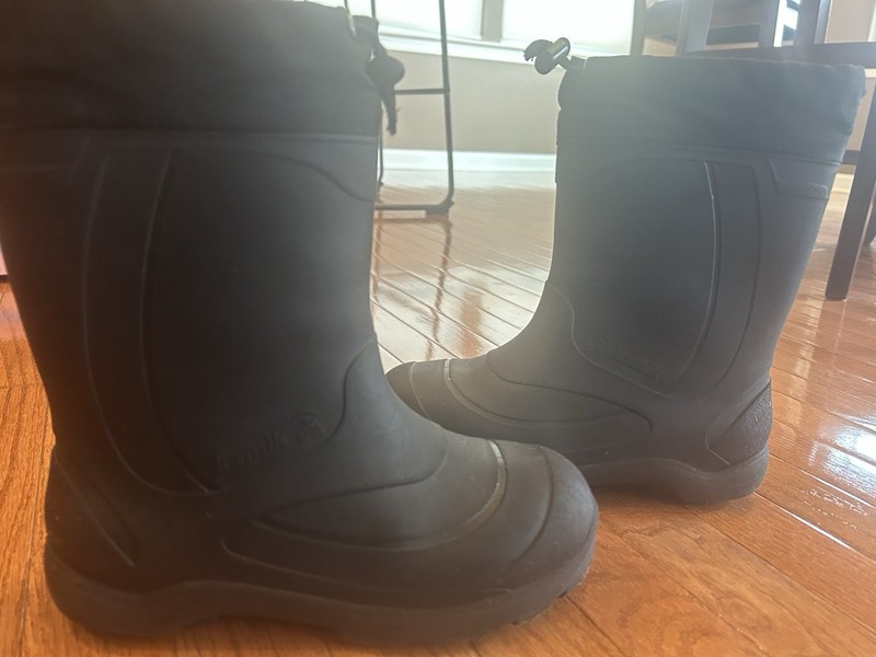 Kamik Snobuster 1 Insulated Waterproof Winter Boots Size 4