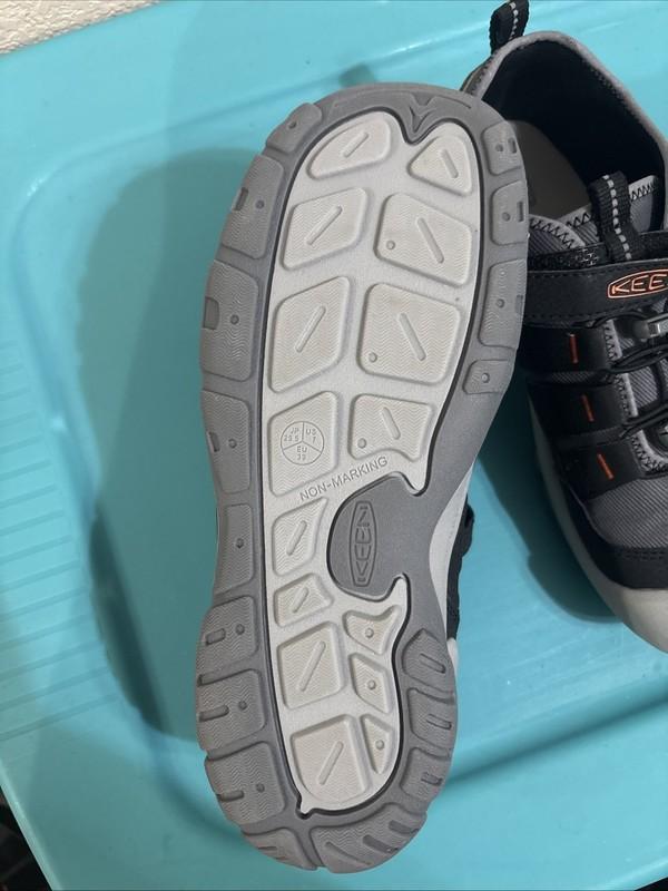 Keen Boys Knotch Hollow 1025881 Gray Orange Casual Shoes Sneakers Size 7