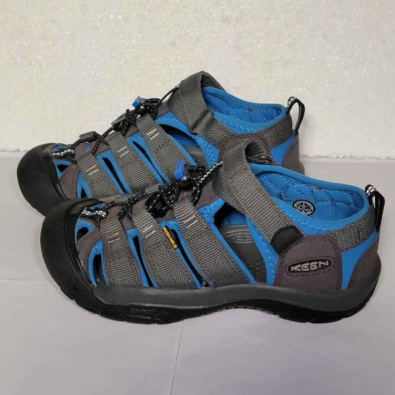 Keen Boys Size 2 Gray Blue Newport H2 Waterproof Hiking Sport Sandals