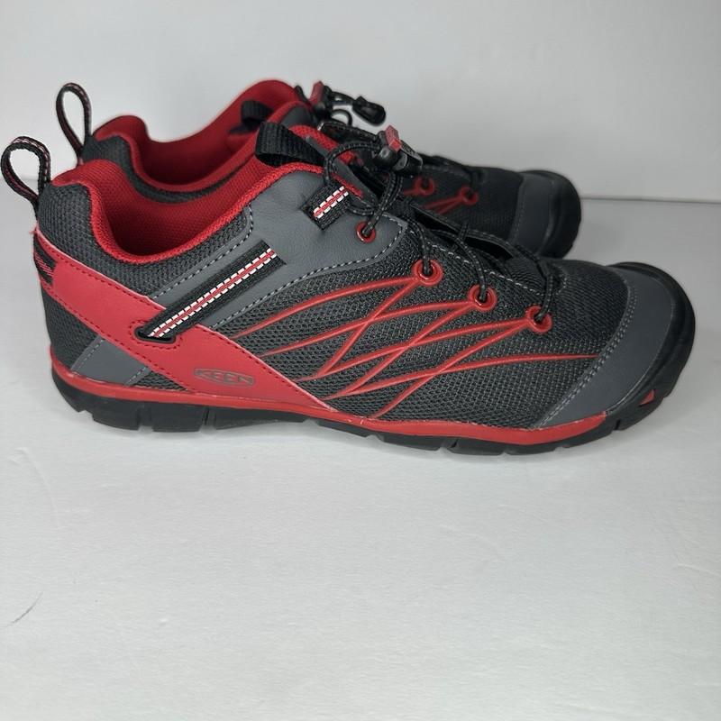 Keen Chandler CNX Shoes Youth Size 6 New With No