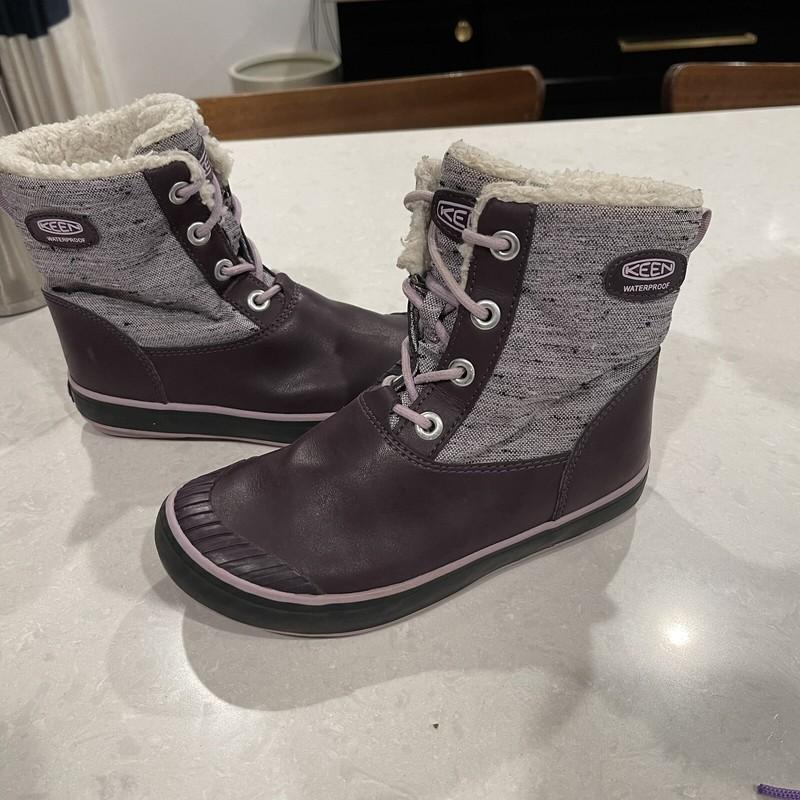 Keen Elsa Snow Shearling Leather Boots 1015259 Youth Size 2