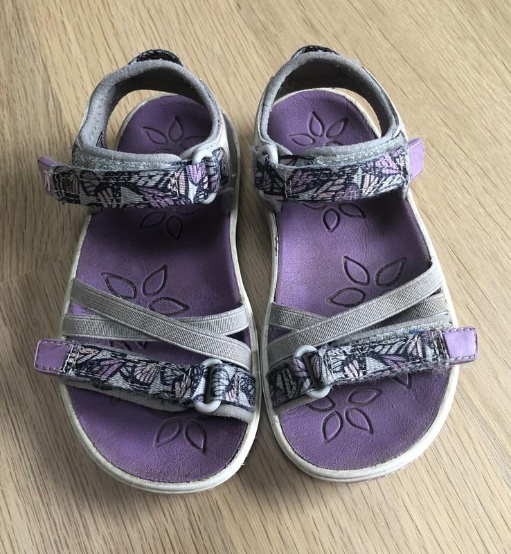 Keen Flower Waterproof Hiking Sandals Size Girls Child Size 8