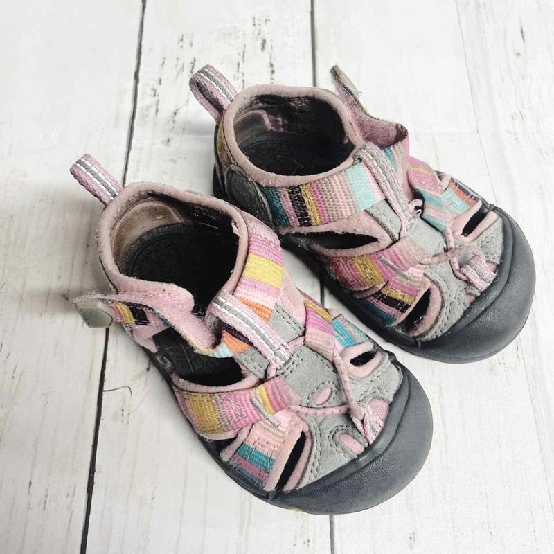 Keen H2 Newport Sandals Pink Multi Color Size 5