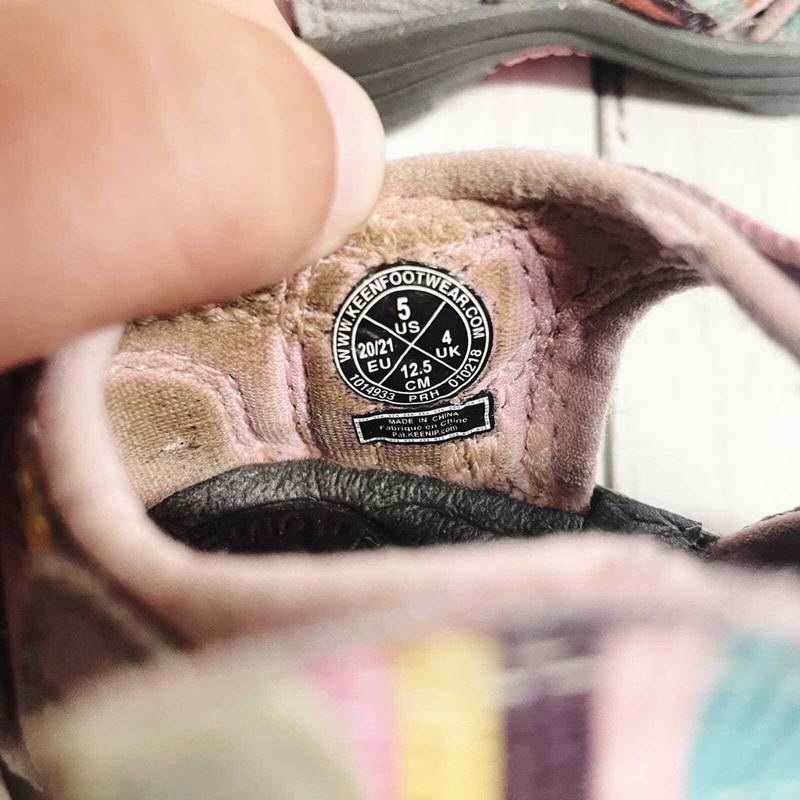 Keen H2 Newport Sandals Pink Multi Color Size 5