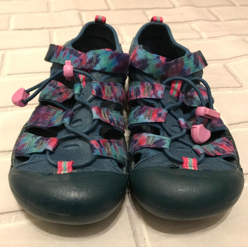 Keen Little Girls Newport H2 Size 3 Outdoor Hiking Sandal Blue Tie Dye