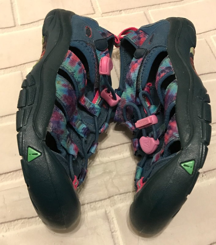 Keen Little Girls Newport H2 Size 3 Outdoor Hiking Sandal Blue Tie Dye
