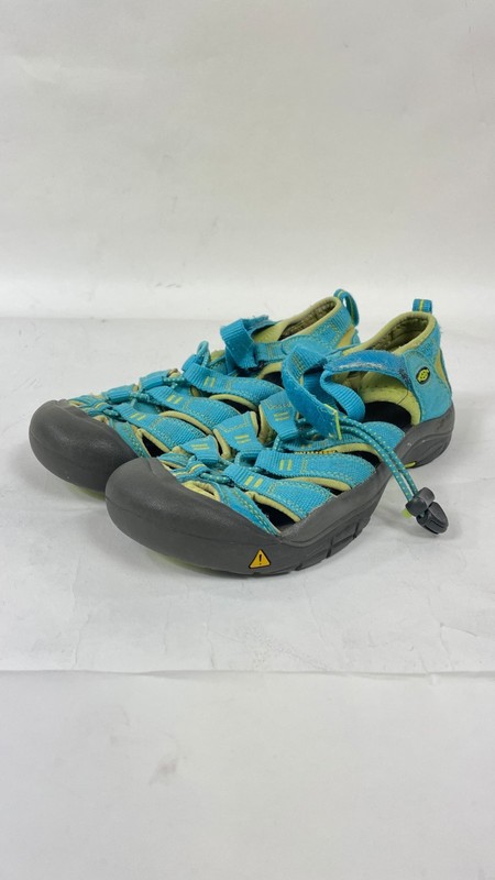 Keen Newport H2 Big Kids Size 4 Green Gargoyle Waterproof Hiking Sandal