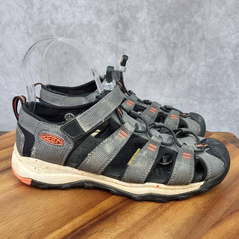Keen Newport H2 Sandals Boys 5 Gray Closed Toe Hiking Water Shoes Sport Outdoor