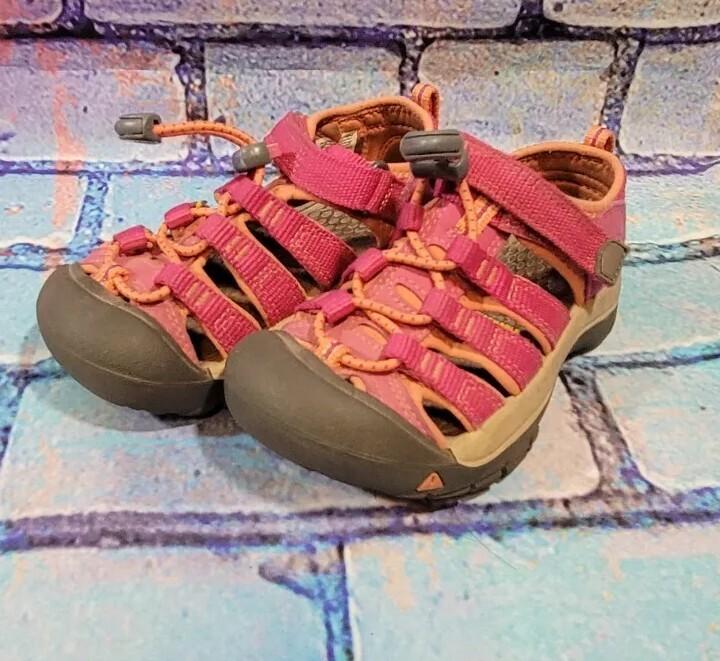 Keen Newport Sandals Youth Kids Girl 10 Pink Gray Sport Hiking Fisherman Outdoor
