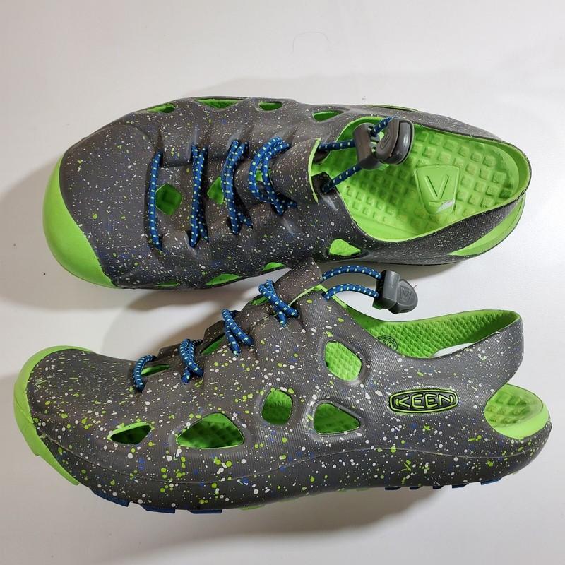 KEEN Sandals Youth's 5 Light Weight Waterproof Outdoor Grey