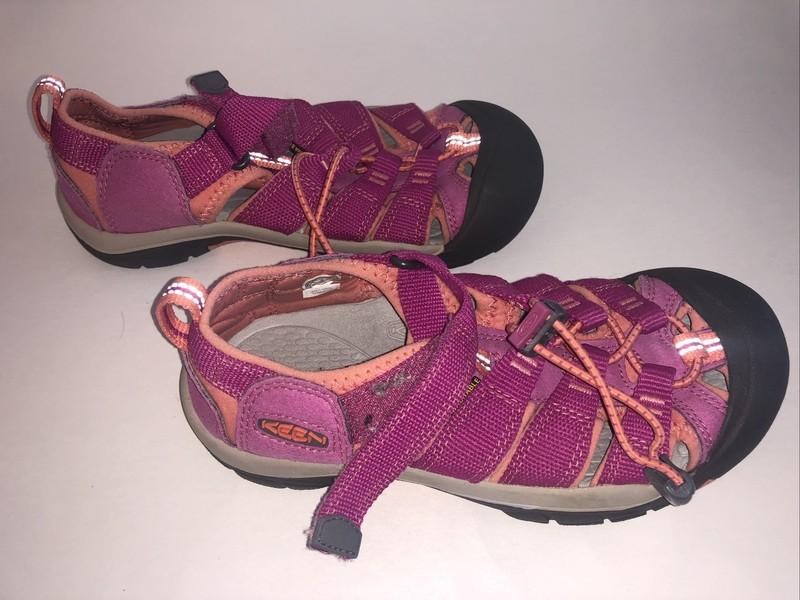 Keen Sz US 2 Kids Sport Trail Hiking Fisherman Water Pink Sandals Shoes