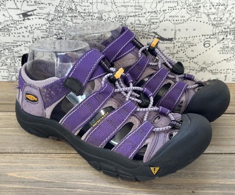 Keen Youth H2 Sandals Purple Waterproof Hiking Outdoor Size 4