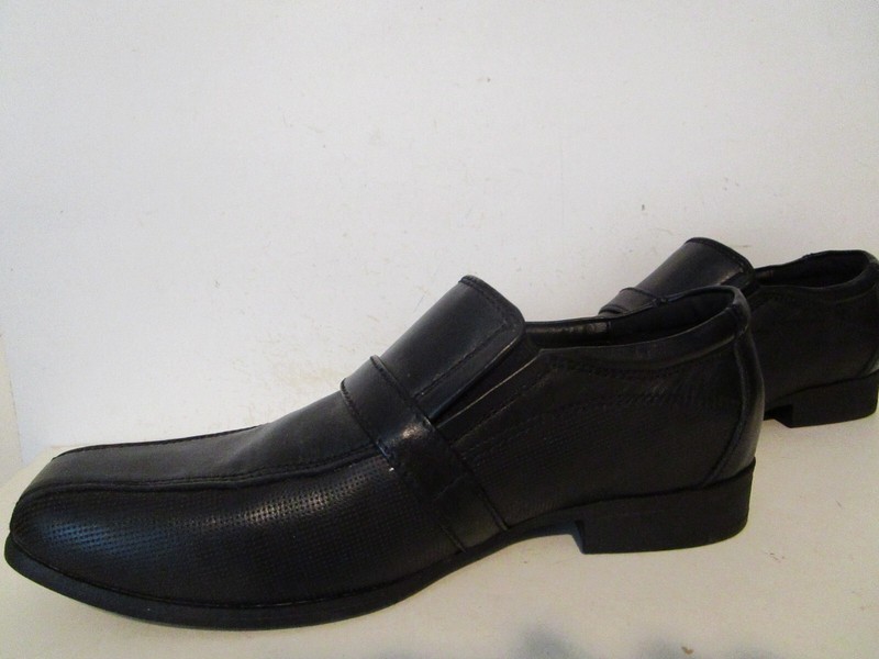 Kenneth Cole Big Boys Magic News Casual Dress Slip On Loafers Black Size 6.5