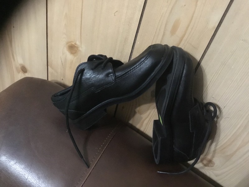 Kenneth Cole Reaction Young Boys 10.5M Black T Flex SR Leather Dress Shoes