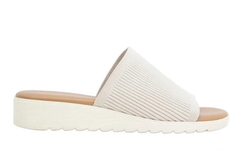 Kensie Women's Padded Slip-On Sandals Beige/Black Lightweight Soft Upper New