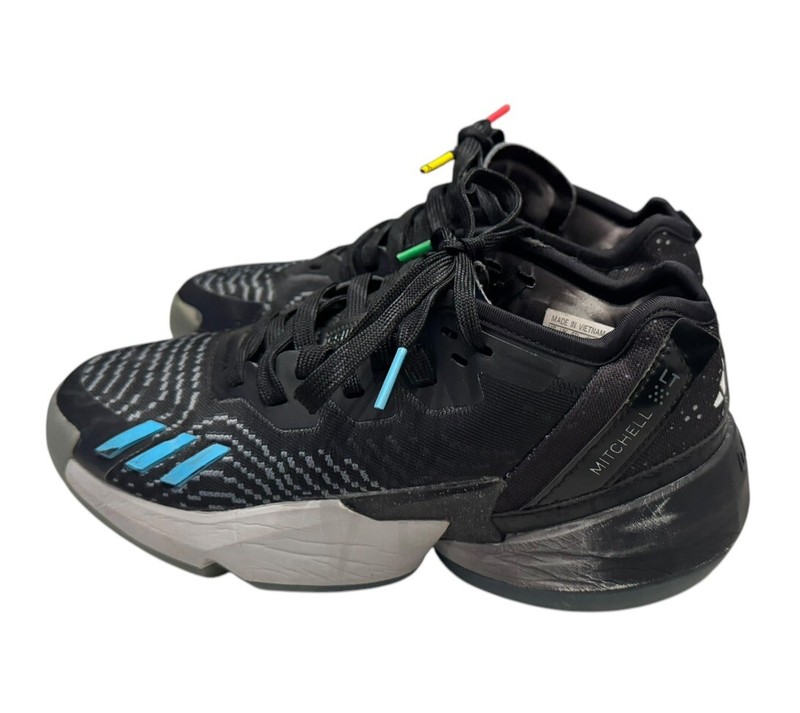 Kid’s Adidas D.O.N Issue 4 XBOX Basketball Sneakers: Size 5