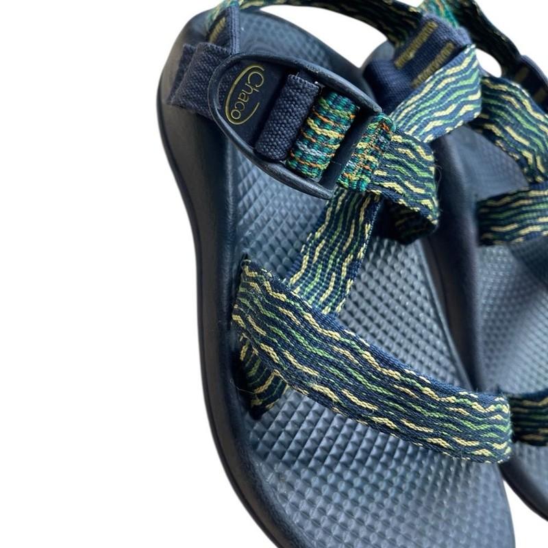 Kids Chaco Sandals Size 2 BoxGA