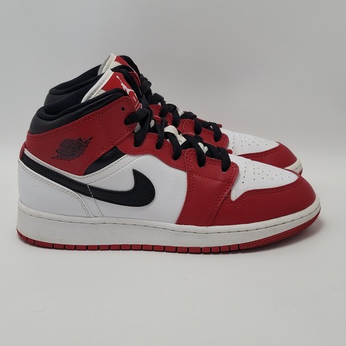 Kids Nike Air Jordan 1 Mid Chicago GS Red White Black Sneakers 5.5Y 554725-173