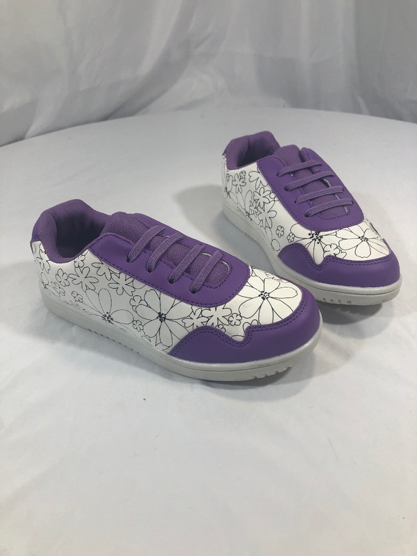 Kids Sneakers With A Personal Kick By Avon Youth Size 3 Purple & White