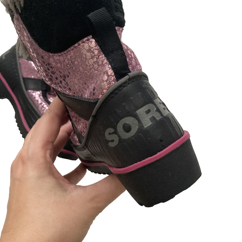 Kids Sorel Boots Size 12 Pink Glitter And Black Snow Boots