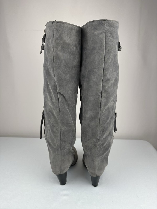 Knee High Boots Gray Lace Women’s Size 7 1/2