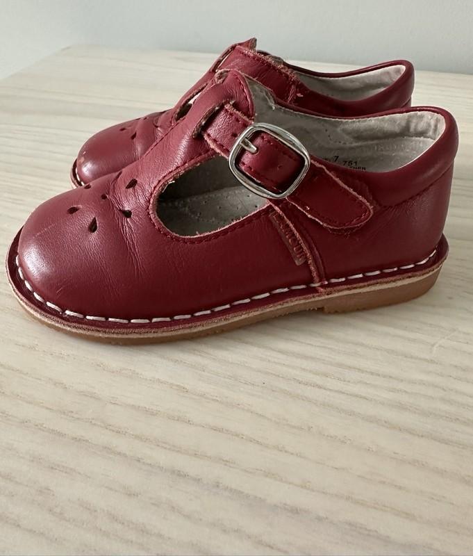 L'Amour Joy Classic Toddler Girl Red Mary Jane Shoes Size 7