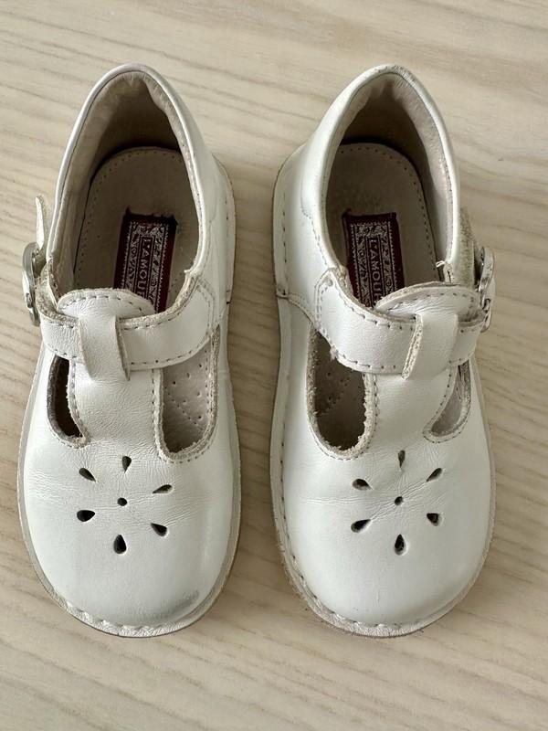 L'Amour Joy Classic Toddler Girl White Mary Jane Shoes Size 7