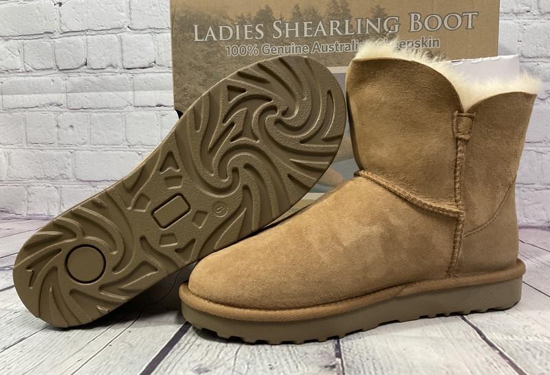 Ladies Shearling Boots 100% Genuine Australian Sheepskin Size 6 New With Box