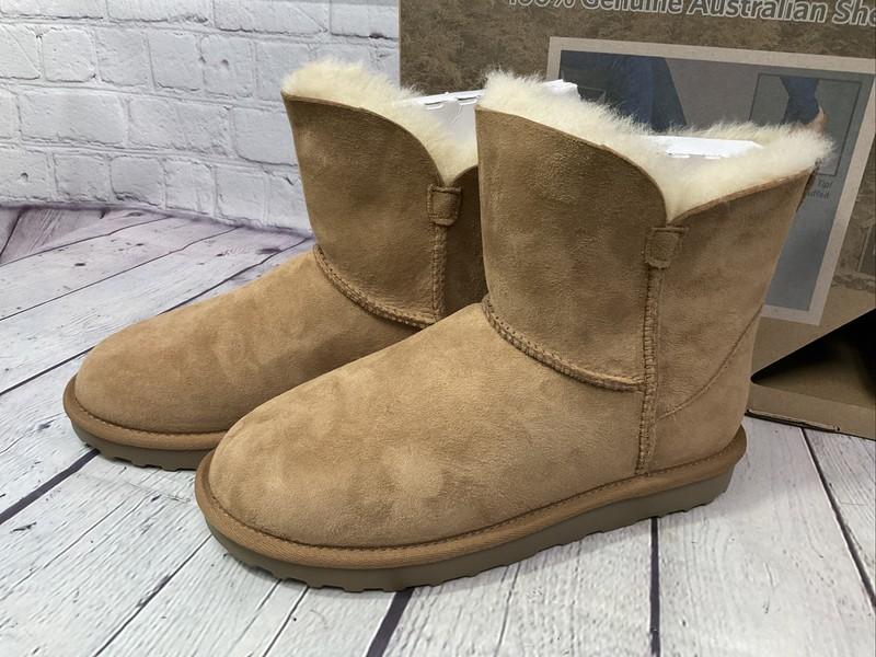 Ladies Shearling Boots 100% Genuine Australian Sheepskin Size 6 New With Box