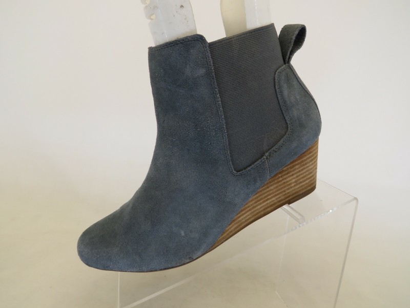 Lands End Blue Suede Wedge Fashion Ankle Boots Bootie Size 9.5 B