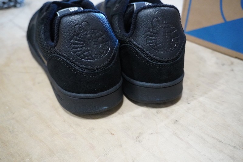 Last Resort AB CM002-Lo NEW Black/black