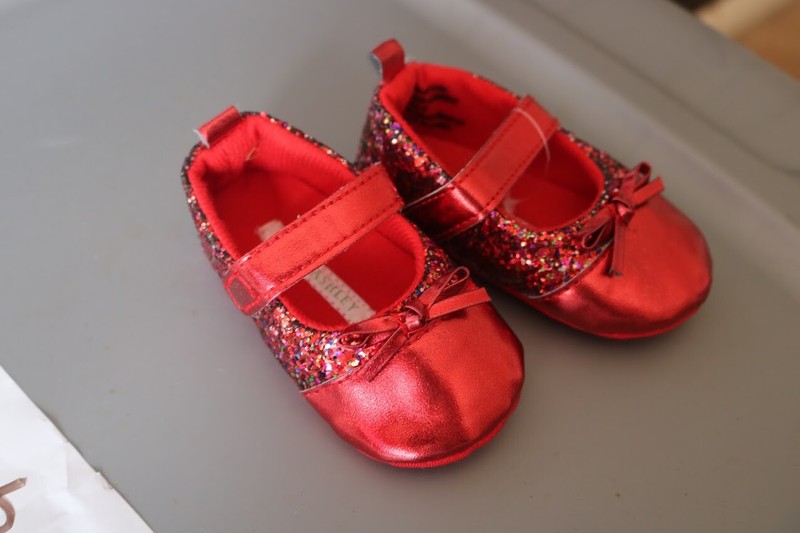 Laura Ashley Kid’s Dress Shoes Red Sequins LA44800 Size 4